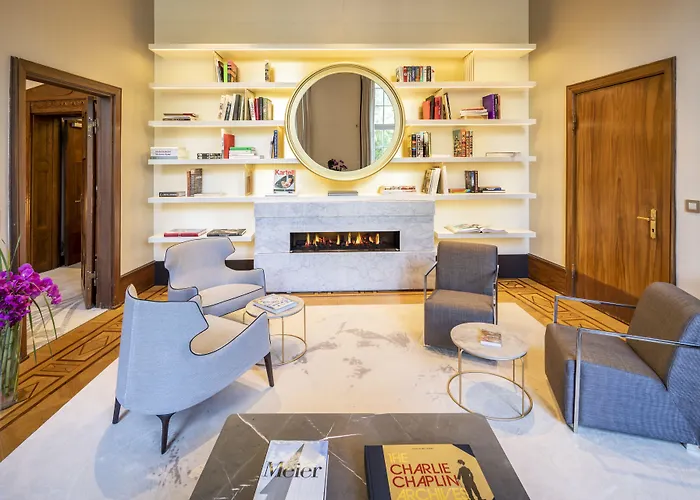 Fraser SuitesAirport Hotel